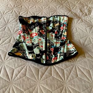 Corset